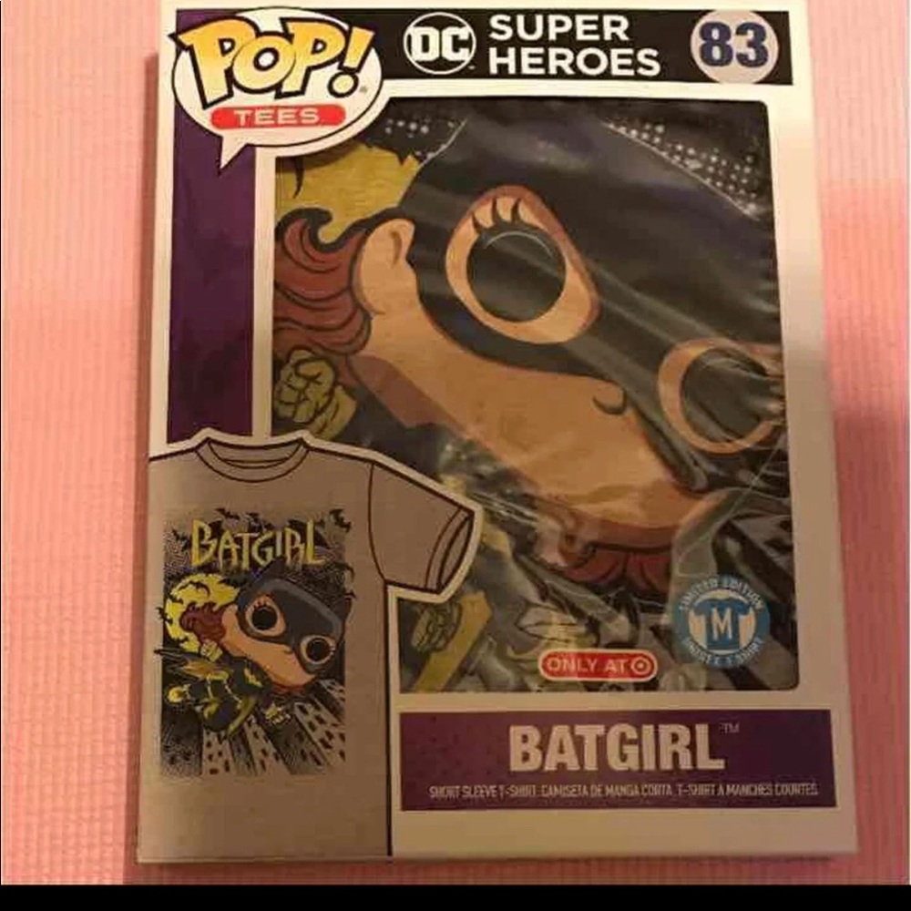 Pop tees super heroes T shirt size M
